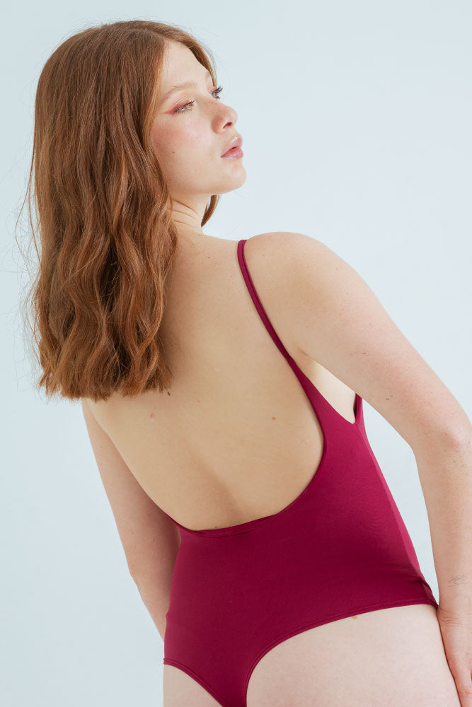 BODY TIRAS ESCOTE ESPALDA