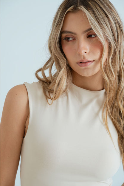 TOP CUELLO ALTO
