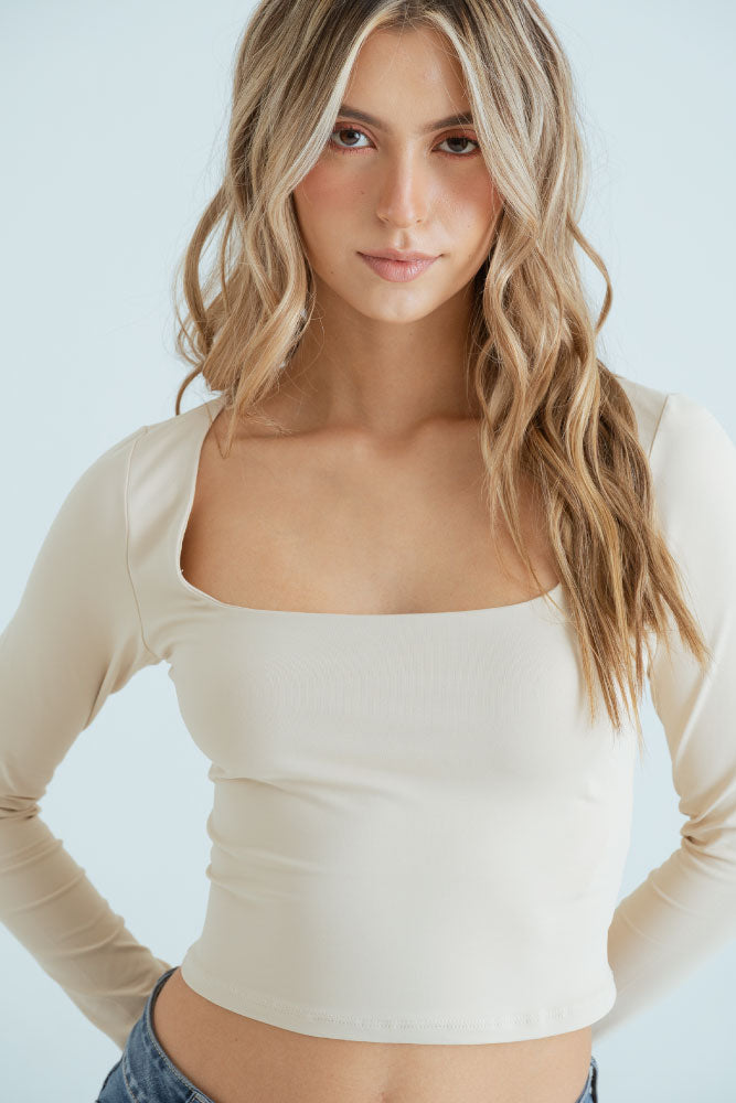 TOP LAUREN