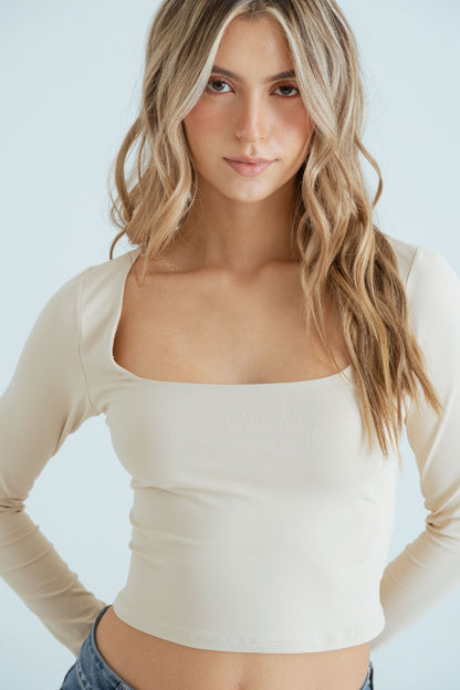 TOP LAUREN